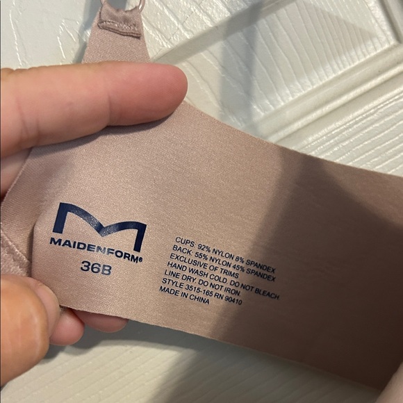 MAIDENFORM Nude Size 36B Wireless Padded Full Coverage Adjustable Bra Soft Pink - Picture 2 of 8